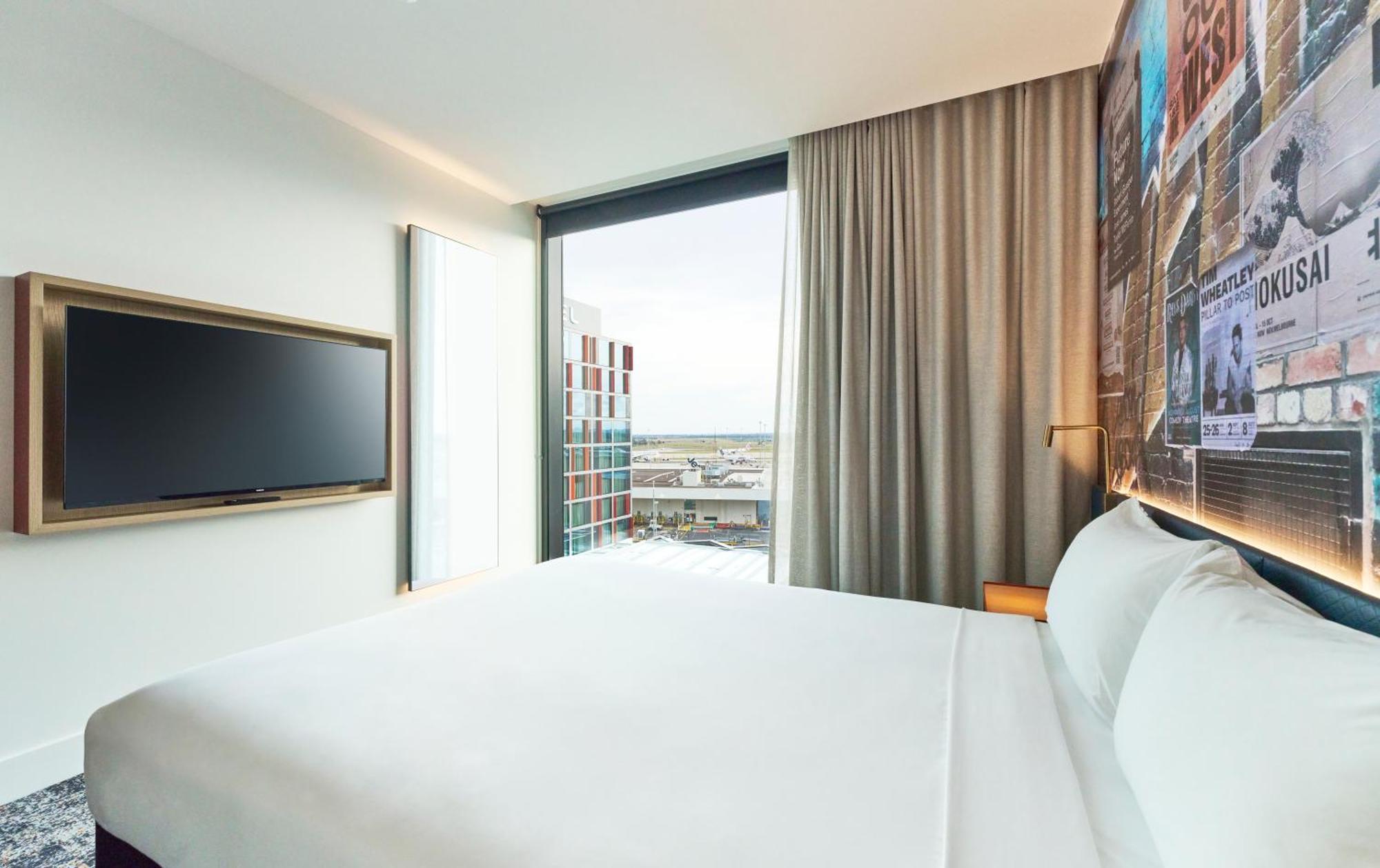 Superior Room with 1 queen size bed
