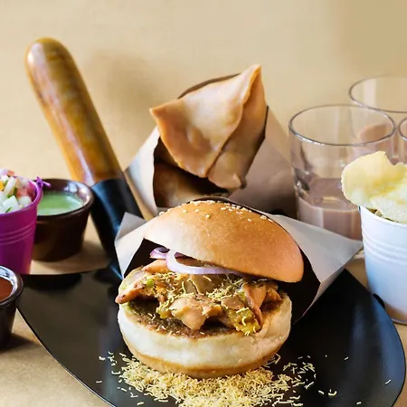 Ibis Styles Melbourne Airport-2